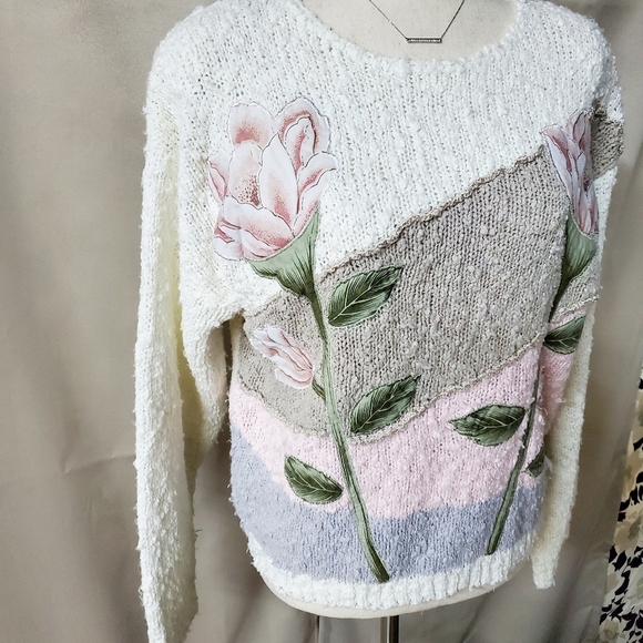 VINTAGE | Colleen's Colectibles Floral Sweater sz M - Picture 2 of 6